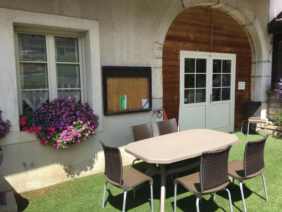 Apartamento La Source Du Pre Masset Métabief Exterior foto